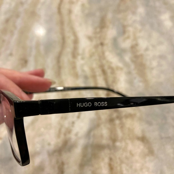 Hugo Boss glasses frame with matching case - Picture 2 of 7